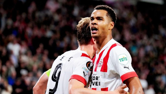 于胶着状态 于胶着状态